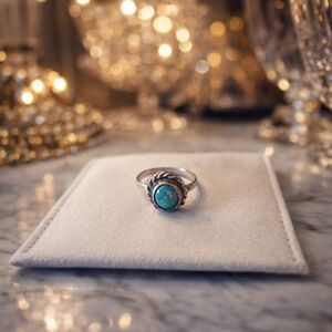 925 Sterling Silver Vintage Turquoise Ring – New ✨